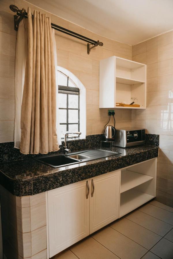 Saab Royale Resort Kajiado Bagian luar foto