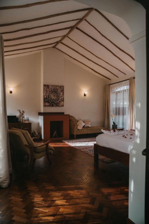 Saab Royale Resort Kajiado Bagian luar foto