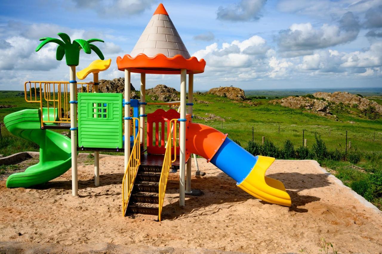 Saab Royale Resort Kajiado Bagian luar foto